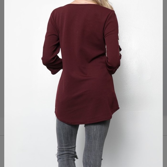 Burgundy Cutout 3/4 Sleeve Tunic NWOT L - Picture 3 of 3